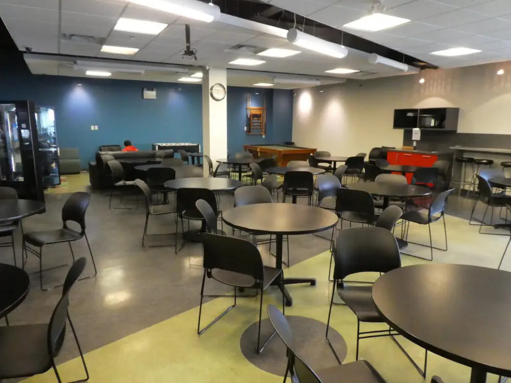 LaSalle Lounge
