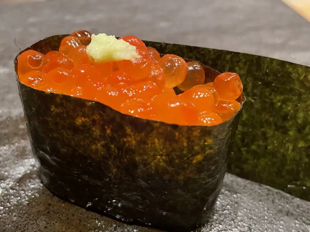 Maumi-sushi14-ikura