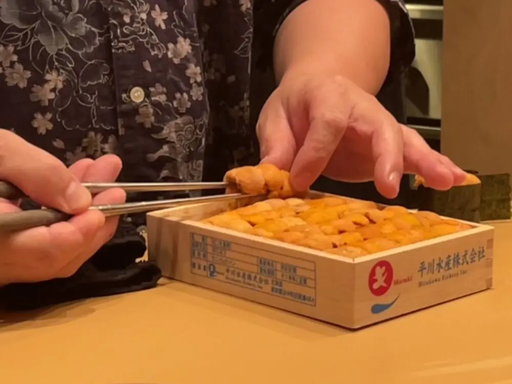 Maumi-sushi7-bahun-uni2