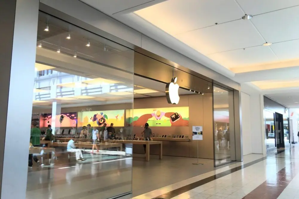 Apple store外観