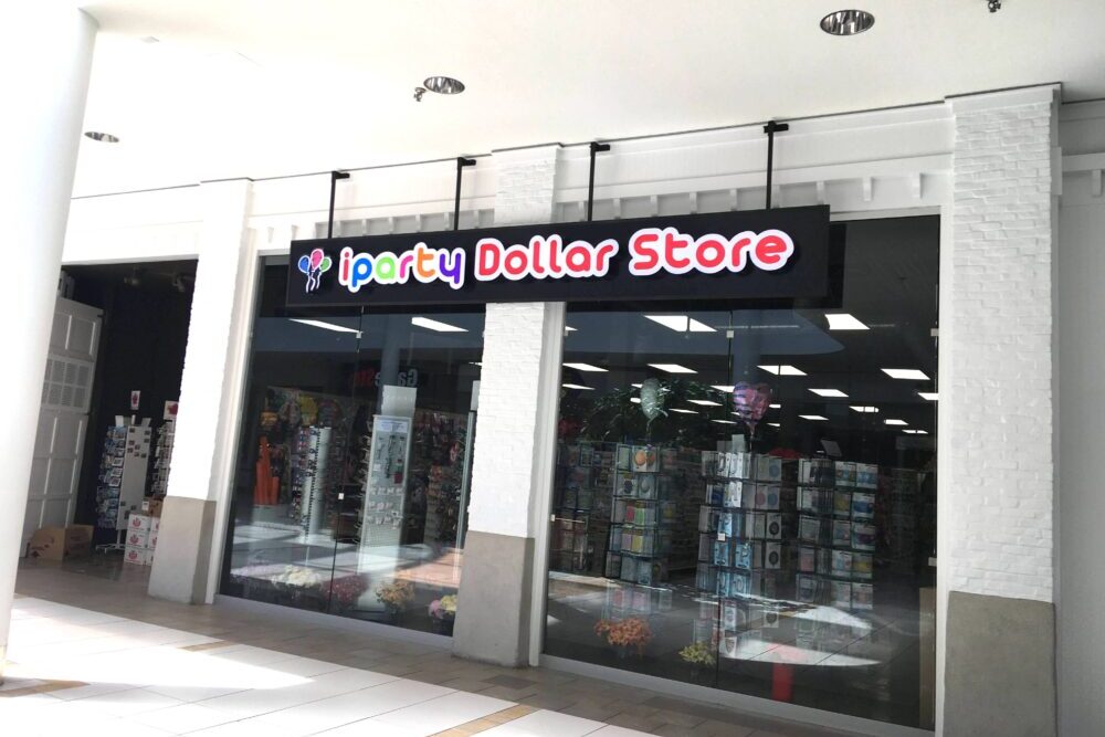 iParty Dollar Store