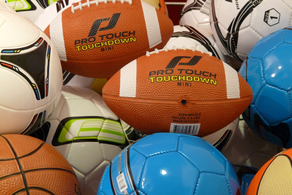 カナダで人気のスポーツ10選！アイスホッケー・ラクロス以外でカナダ人が夢中になるのはなに？ カナダ留学コンパス