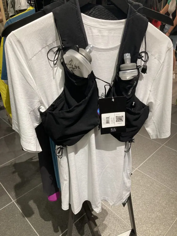 バンクーバー発のアウトドア衣料ブランド「Arc'teryx バンクーバー発のアウトドア衣料ブランド「Arc'teryx