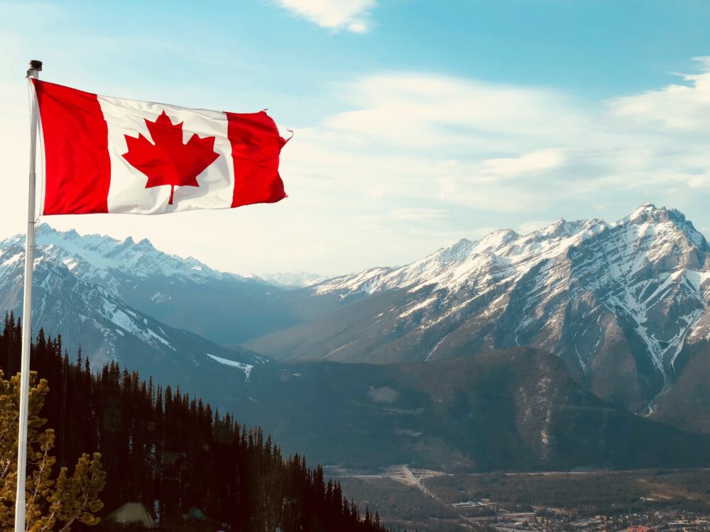 Amazon.co.jp: CANADA 1982年 COAST TO COAST カナダ 写真集