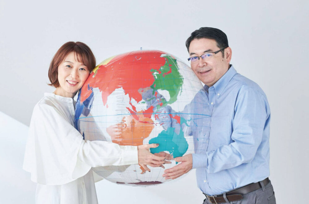 仕事でのパートナーでもある妻の平渡 亜希子さんと